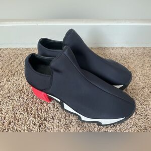 iRi Women's WES I Black Red Low Top Sneaker Size 37.5 EU / US 7.5